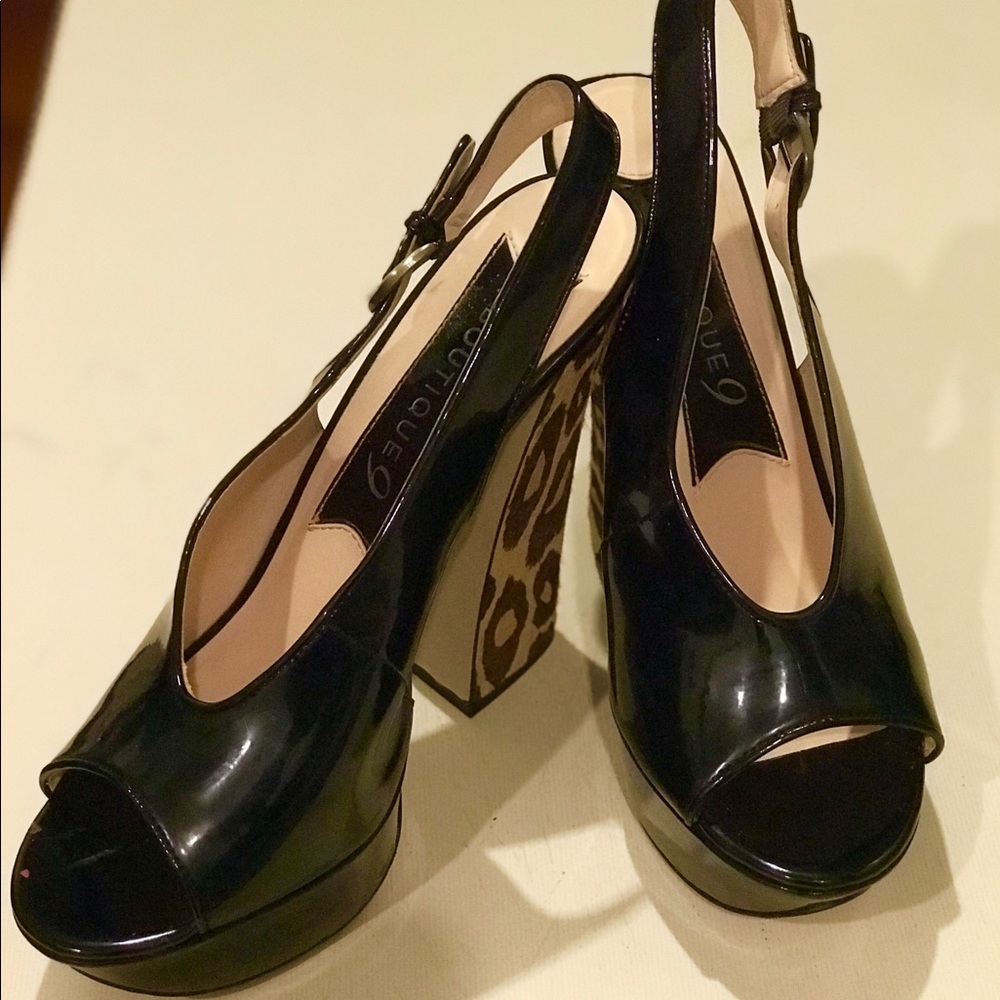 Women’s shoes